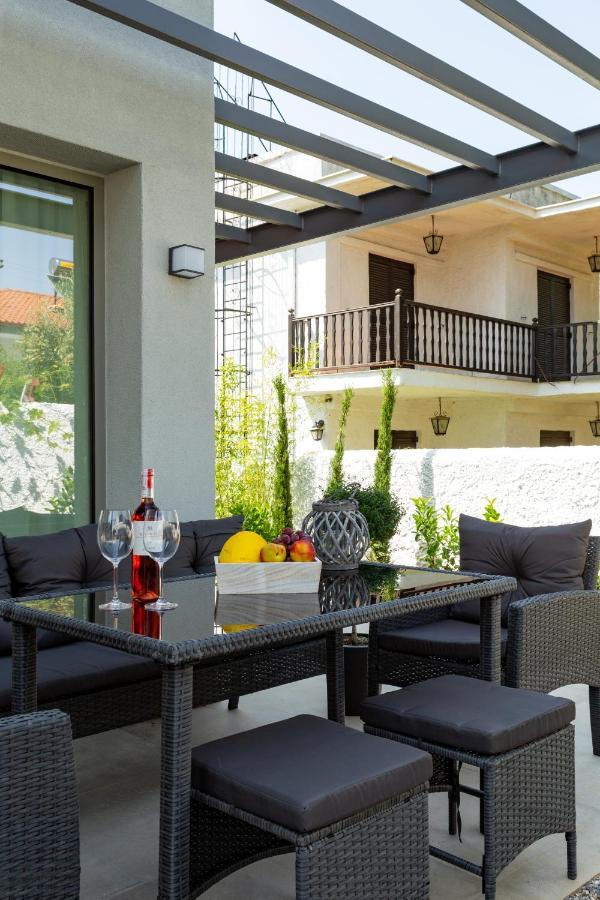 Gaia Maisonettes Nea Kallikrateia Exterior photo